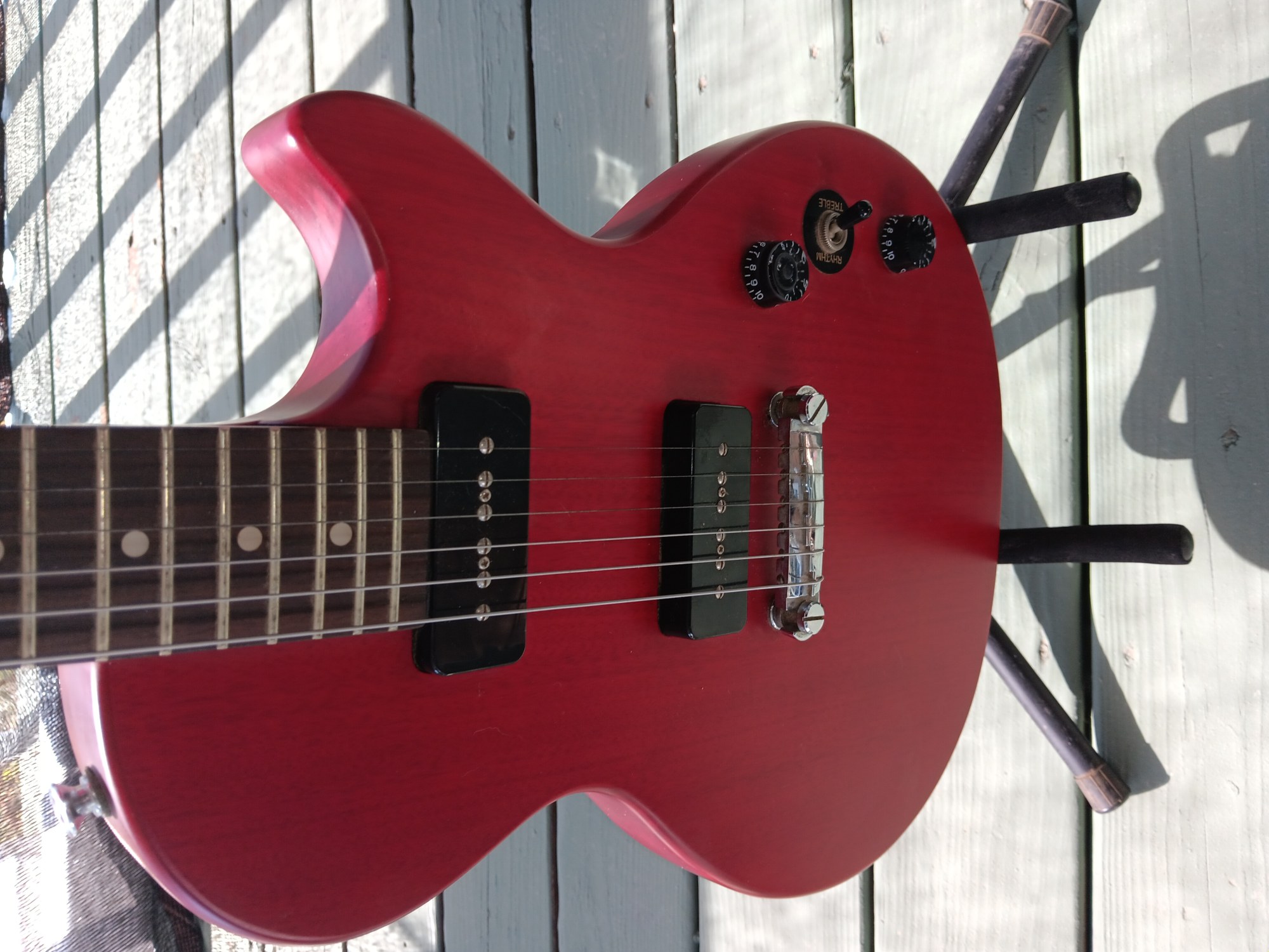 Epiphone Les Paul Special ll Guitar with P90 Soapbar Pickups Mint Condition $150 Text 270-331-0787
