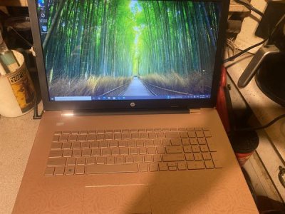 HP 17â€™3 Touch 3.00GHz 500GB DVD win10