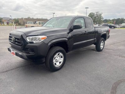 2022 Toyota Tacoma SR 4X4