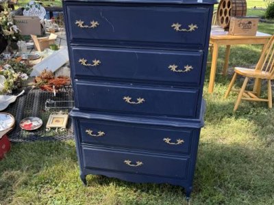 VTG French provincial Tall dresser 