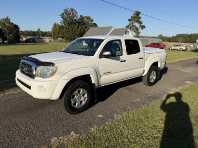 2010 Toyota Tacoma SR5 4x4 98k Miles
